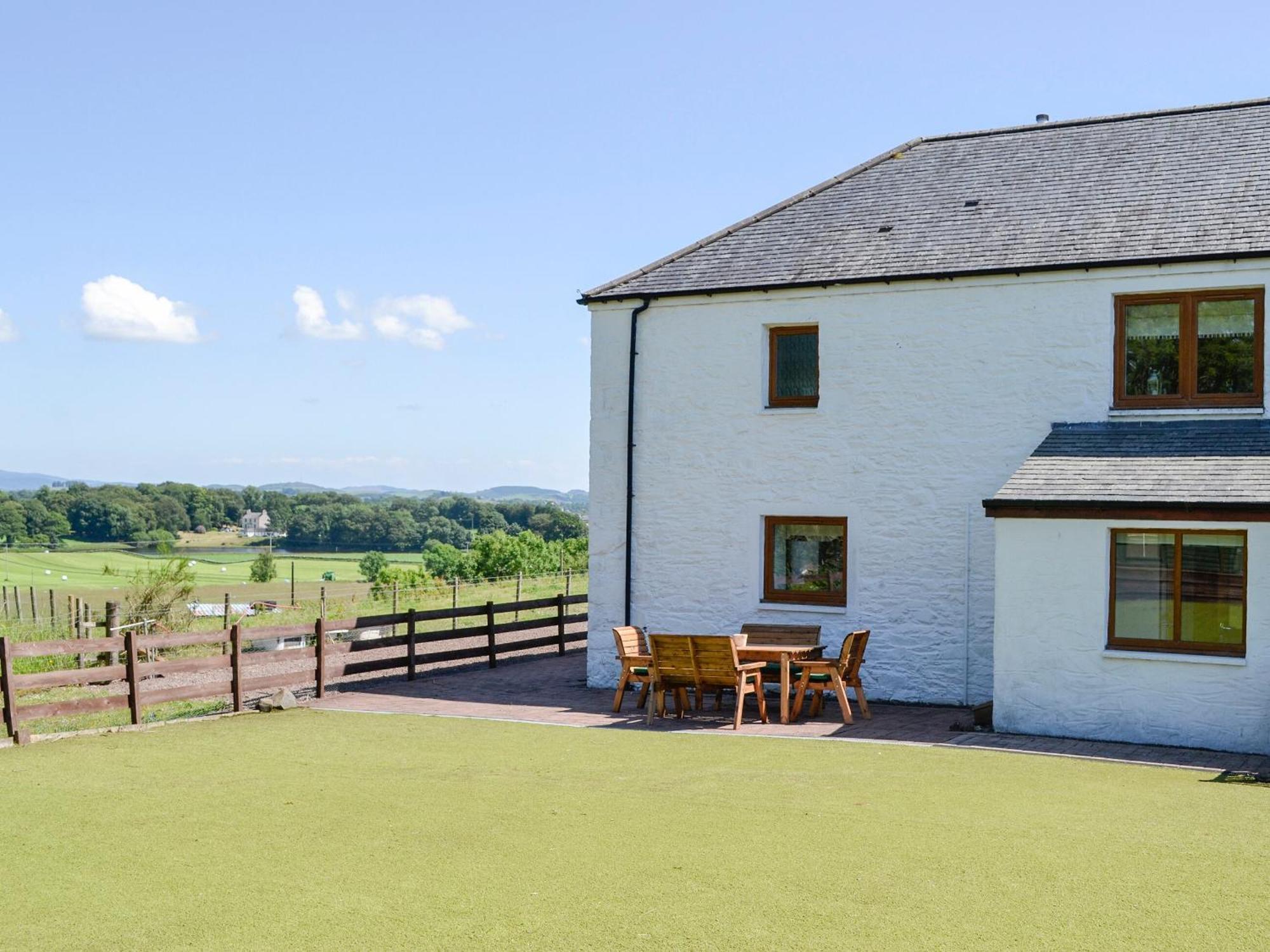The Byre Camp Douglas Crossmichael Extérieur photo